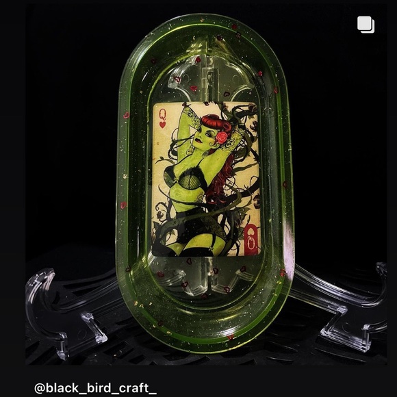 Custom, Rolling Tray, poison ivy, pinup - Picture 1 of 1